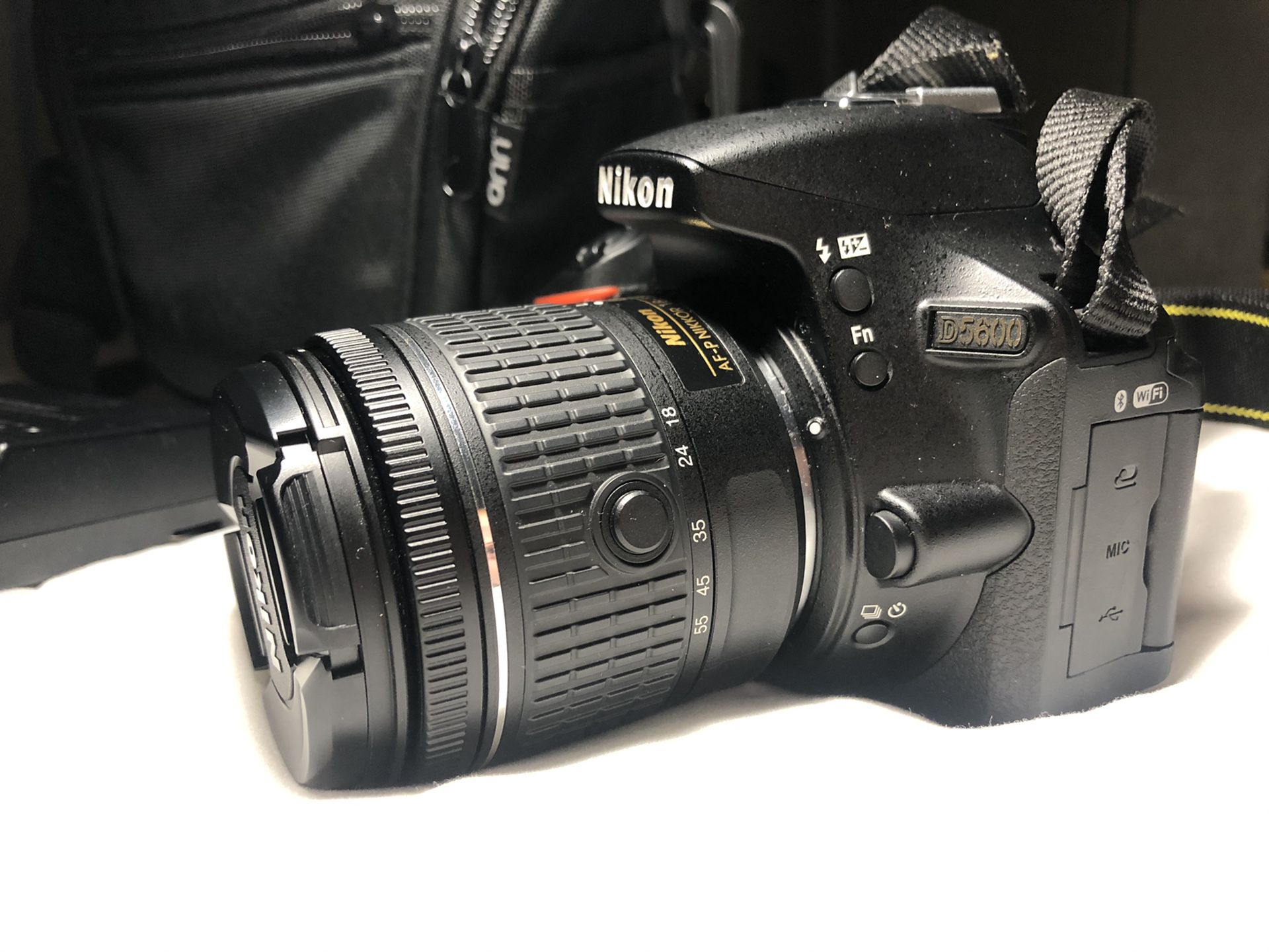 Nikon D5600 DSLR Camera with 18-55mm lens