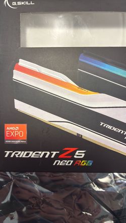 Trident Z5 NEO RYB