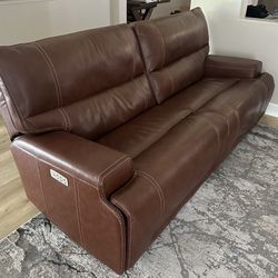 New Oslo Power Sofa