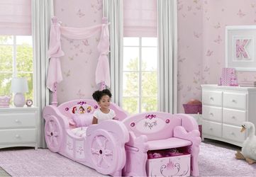 Toddler-to-Twin Bed_Mattress Included_Disney Princess Carriage Bed_Pink