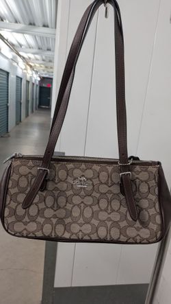 Coach Signature Shoulder Bag