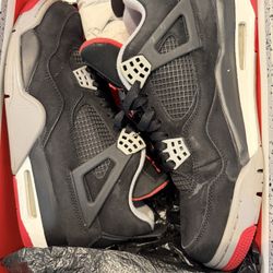 Jordan Bred 4s