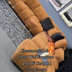 ✨️XL Sectional Sofas✨️ Furniture Queen Bedrooms, Dining Avail