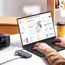 LIKE NEW, In Original Packing laptop 