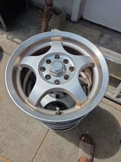 MV Wheels 18x8.5 ET35 – Set of 4