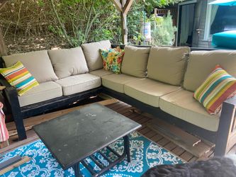 Outdoor couch cushions