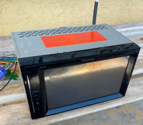 Pioneer touch screen radio