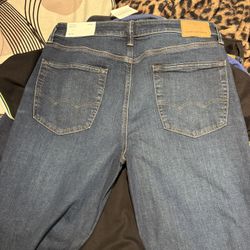 Brand New American Eagle Jeans