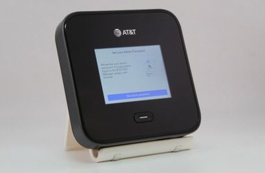 Netgear Nighthawk M7 Pro MR7400 (AT&T ONLY)