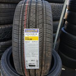 4 New Tires Installed/ 4 Llantas Nuevas Instaladas 235/40/19 Touring Good Year Tires 