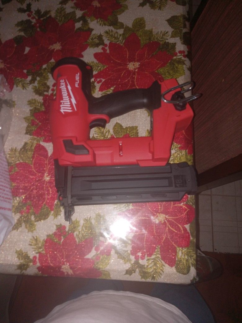 New Milwaukee M18 Fuel 18 gauge. Finish nailer Tool only