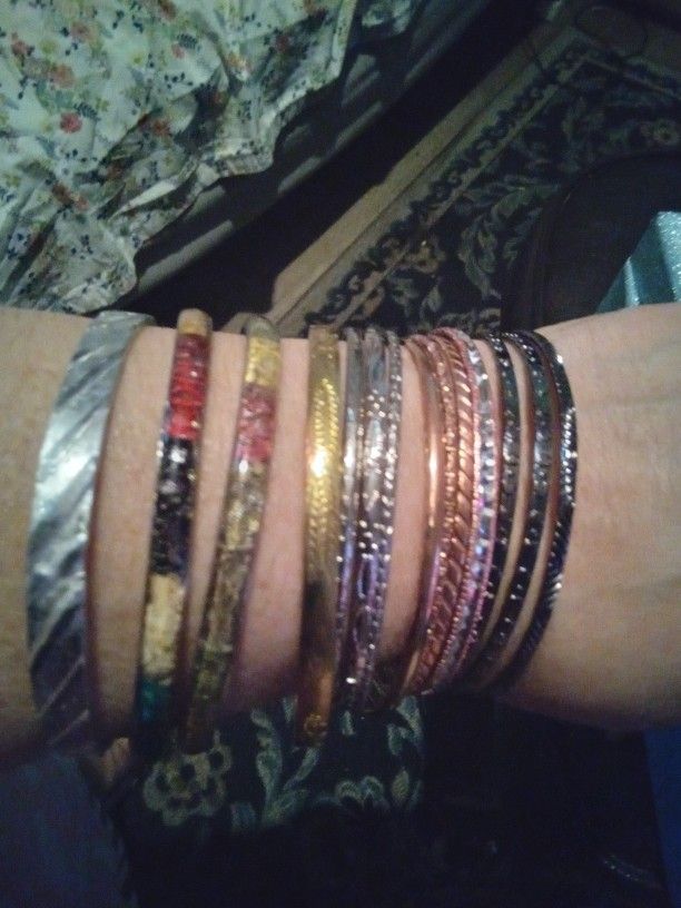 Women's Assorted Bangle Bracelets 