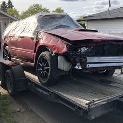 Subaru Forester Xt PaRTiNG Out