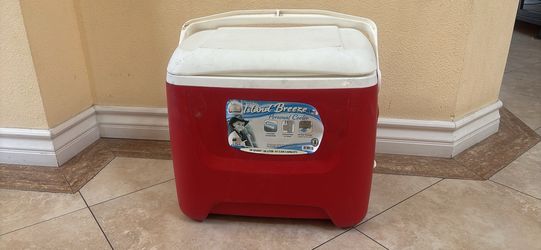 Igloo cooler
