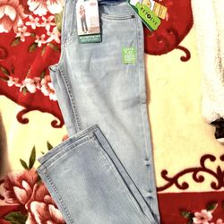Levi’s 