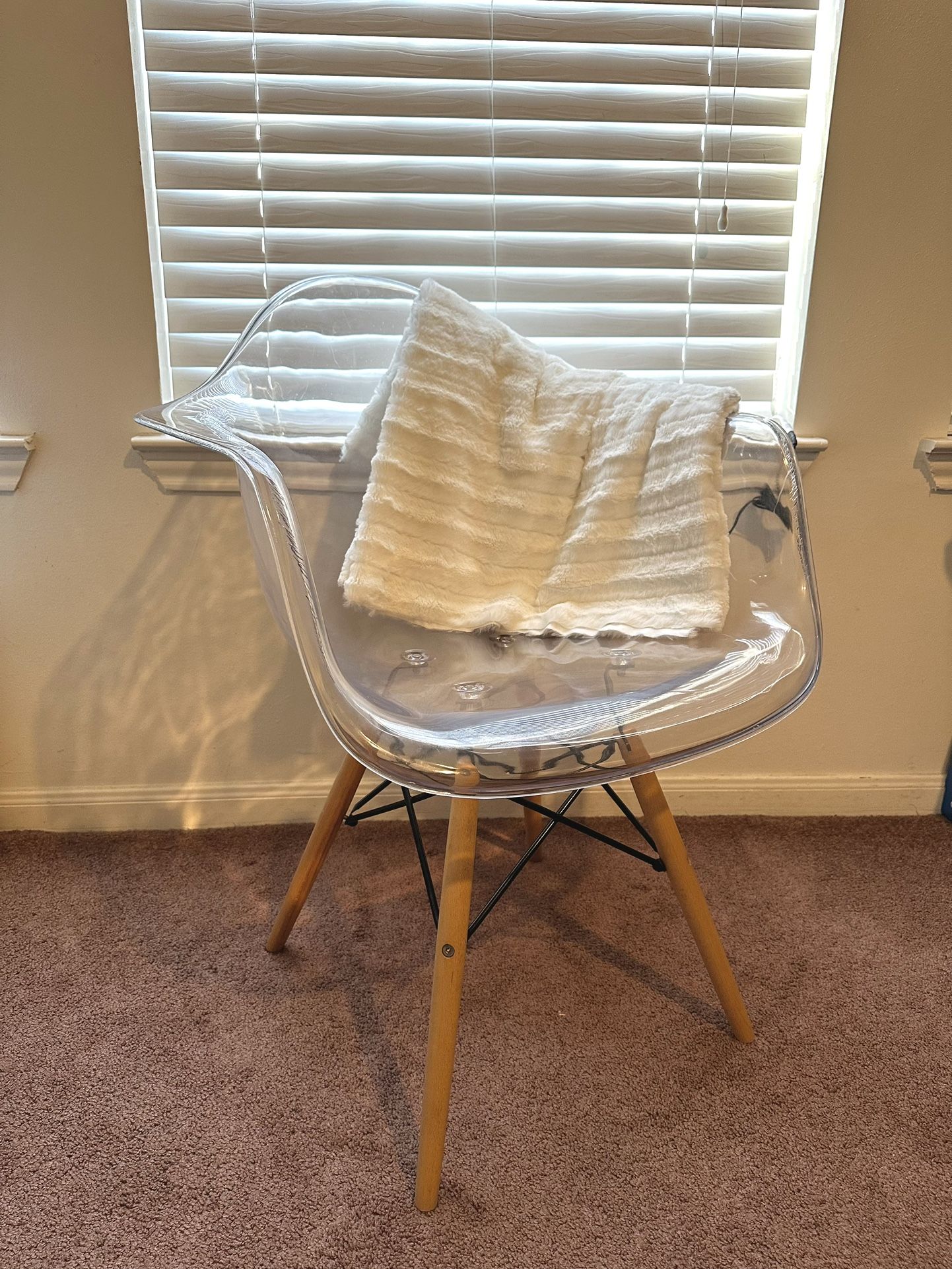 Clear Transparent Chair