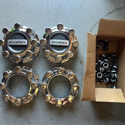 Brand New Ford Super Duty Center Caps And Lugs