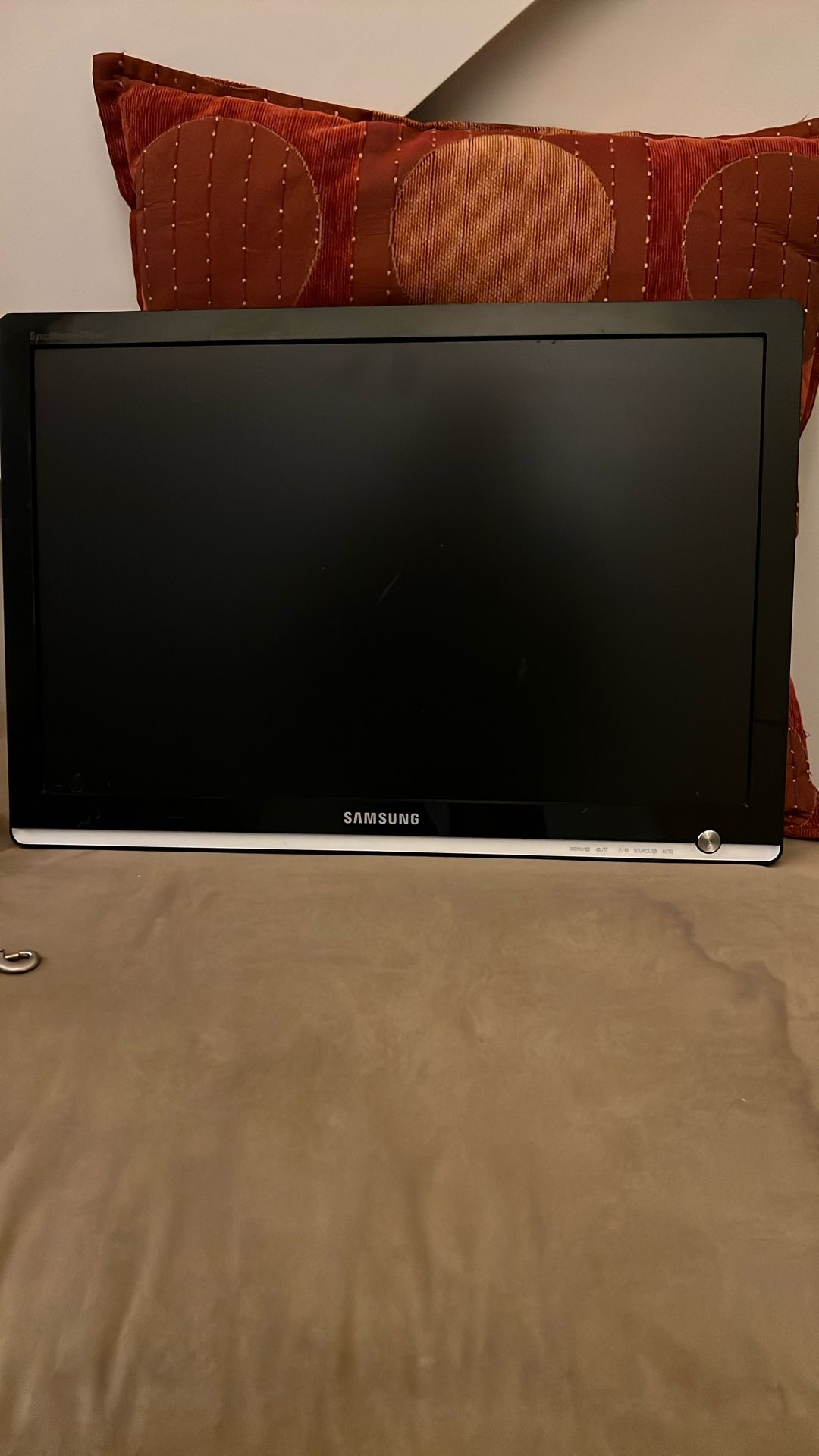 Samsung 21” Monitor