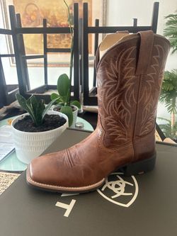 New size 11 1/2 brown