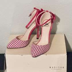 Geana Madison by ShoeDazzle Size 7