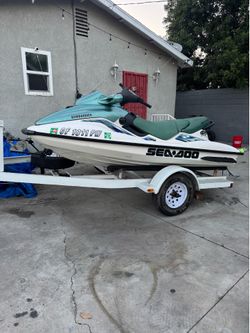 Jet ski