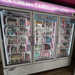 3-Door Commercial Ice Cream Cake Display Freezer – Turbo Air