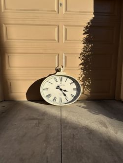 Large Kensington Wall Clock – London 1892 Design – Vintage Style Decor