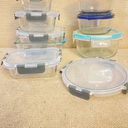 Snap lock/snapware/pyrex/anchor/tupperware Dishes/set