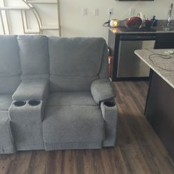 Recliners With Cup Holders