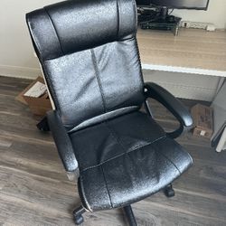 Black Leather Desk Chair