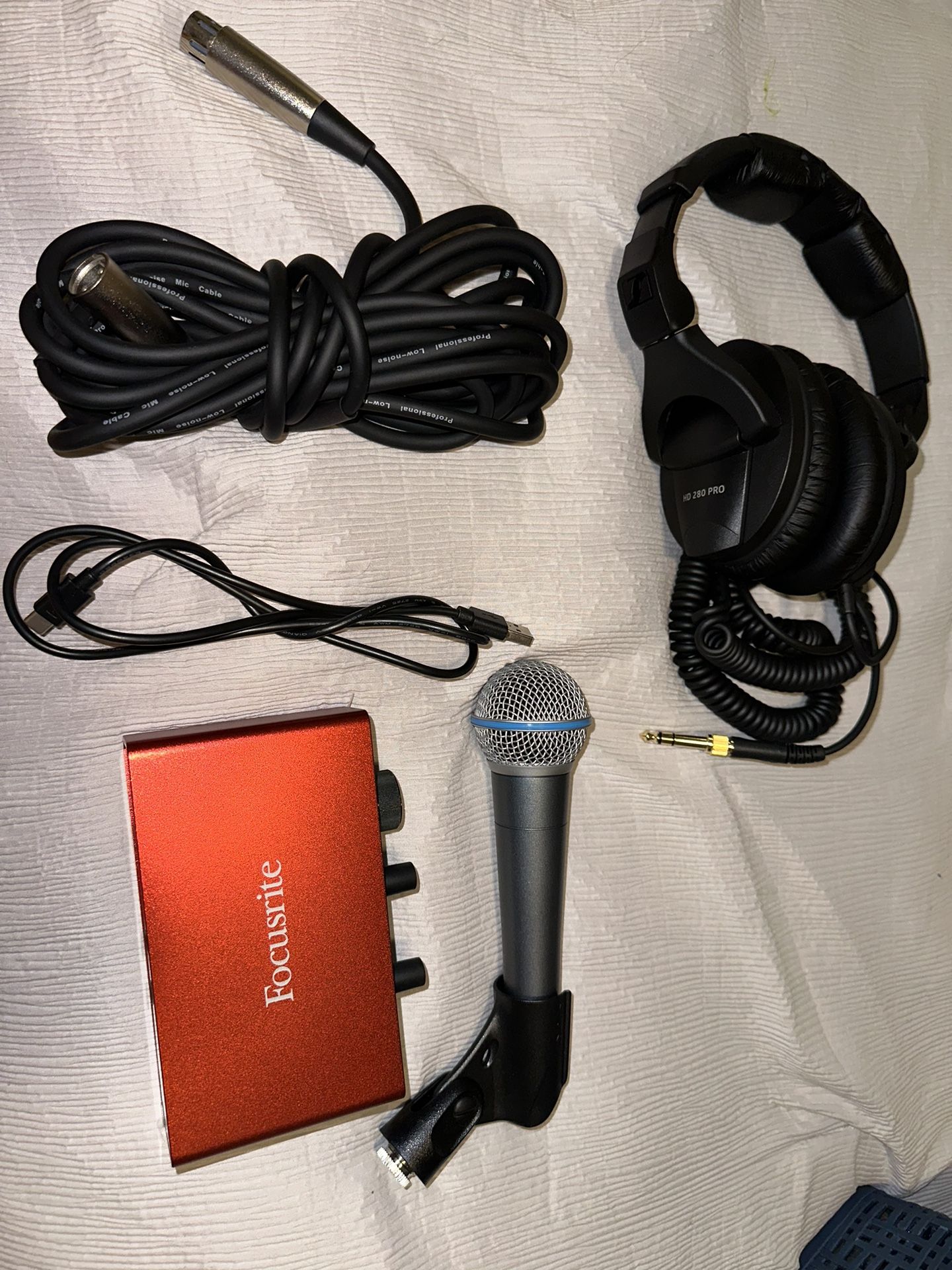 Equalizer, Head Set and Microphone+cables