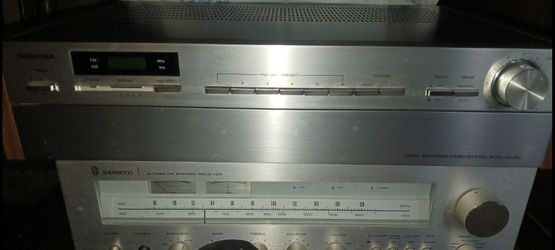 "TOSHIBA"  RECEIVER