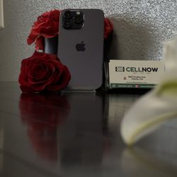 Valentine’s Day Sale!❤️🌹 14 Pro Max AT&T 256GB - Purple