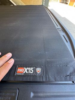 Truxedo PRO x15 Soft Roll-Up Tonneau Cover 5 ft Bed