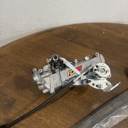 Brand New Keihin FCR 39mm Carburetor with Full Kit – Never Used.