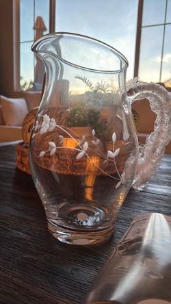 Princess house heritage Pitcher