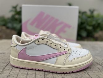 Nike Jordan 1 Low Travis Scott Mulsin Shy P ink Size 9.5