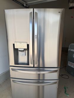 LG ThinQ French Door Refrigerator Stainless Steel