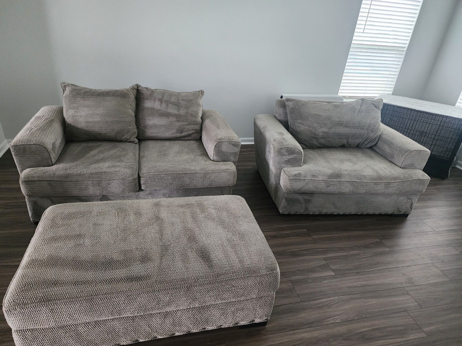 Sofá & Chase W/ottoman