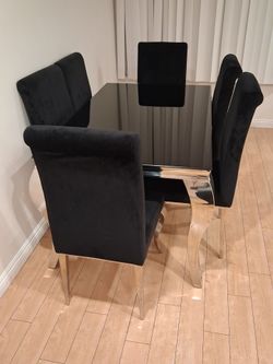 Luxury dining table set (with chairs)