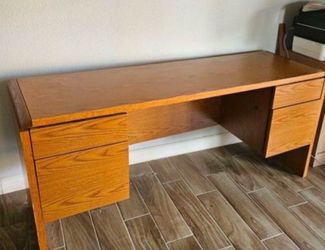 Desk And Chair