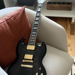 Gibson SG Supreme AAA Ebony Flame Top
