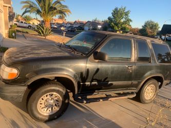 1999 Ford Explorer