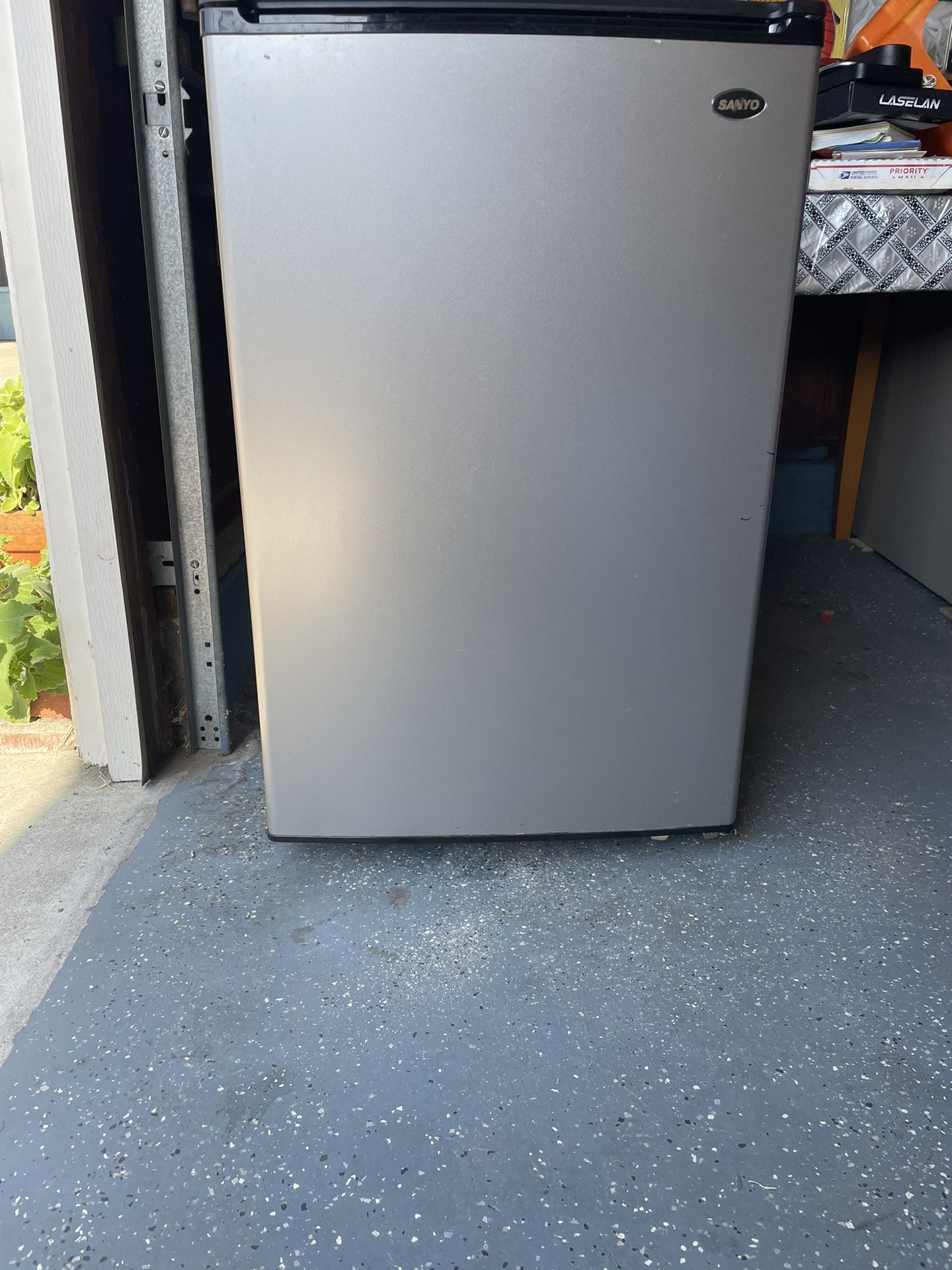 Refrigerator