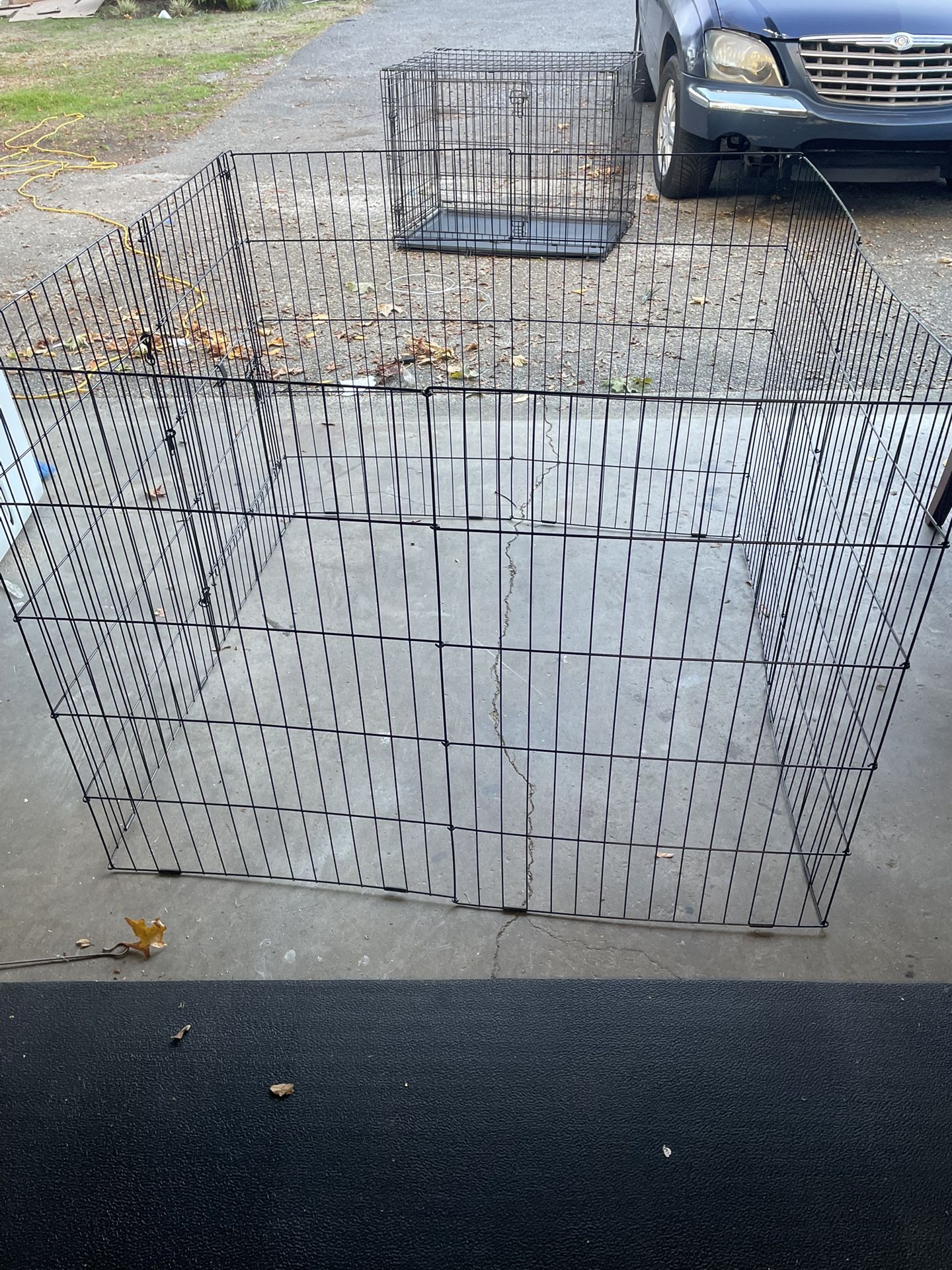 Nice Dog Playpen - 8 Panels Metal Foldable Exercise Pen