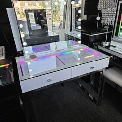 Vanity 2 Drawers W/ RGB Light & HOLLYWOOD MIRROR $489