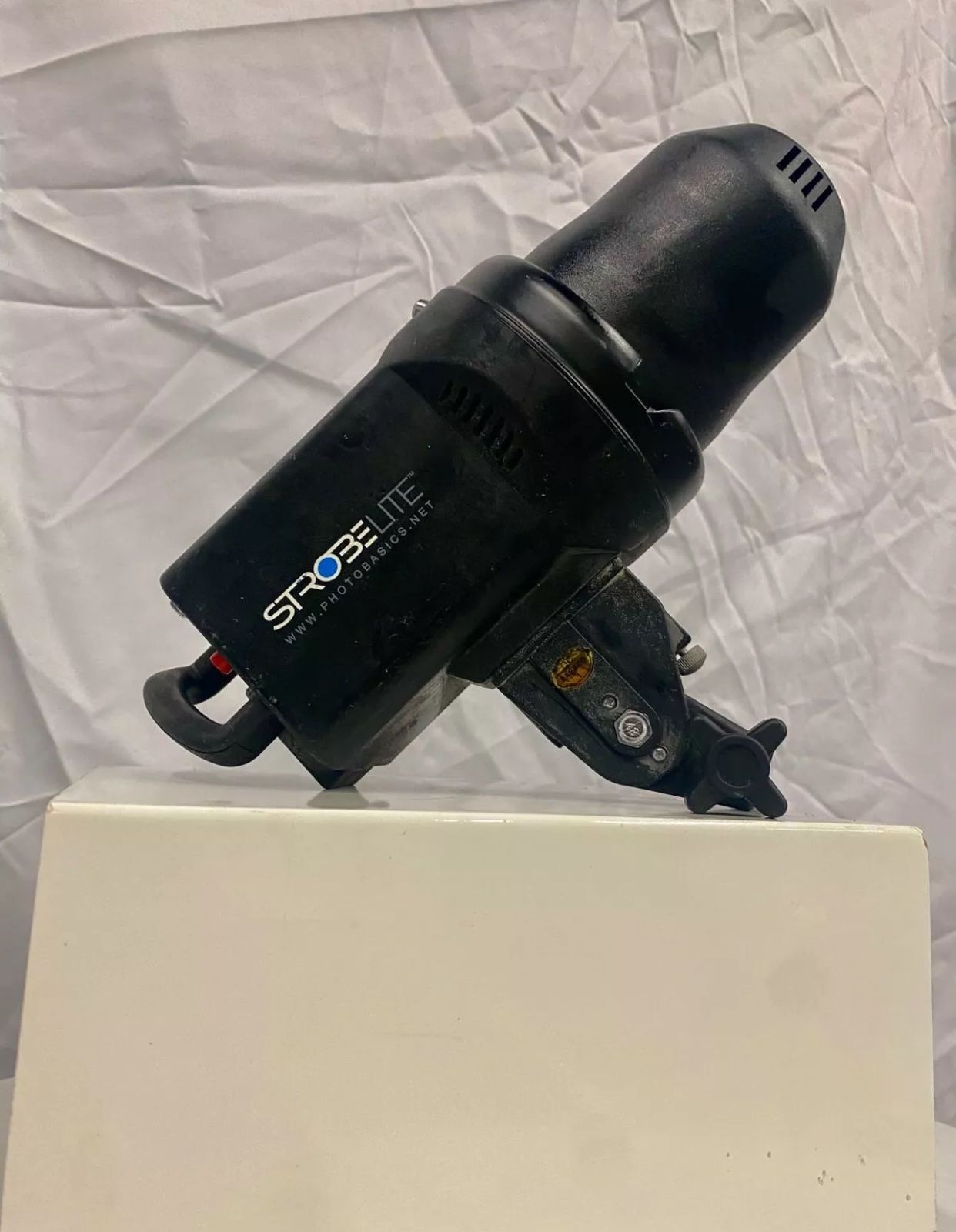 STROBE LITE 0150110-120V 60 HZ / MSX 500W TESTED NICE USED