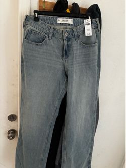 Hollister woman jeans