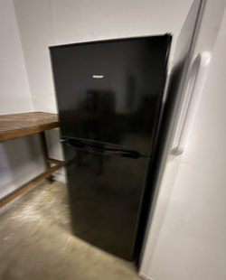 Black hot point refrigerator - Excellent Condition