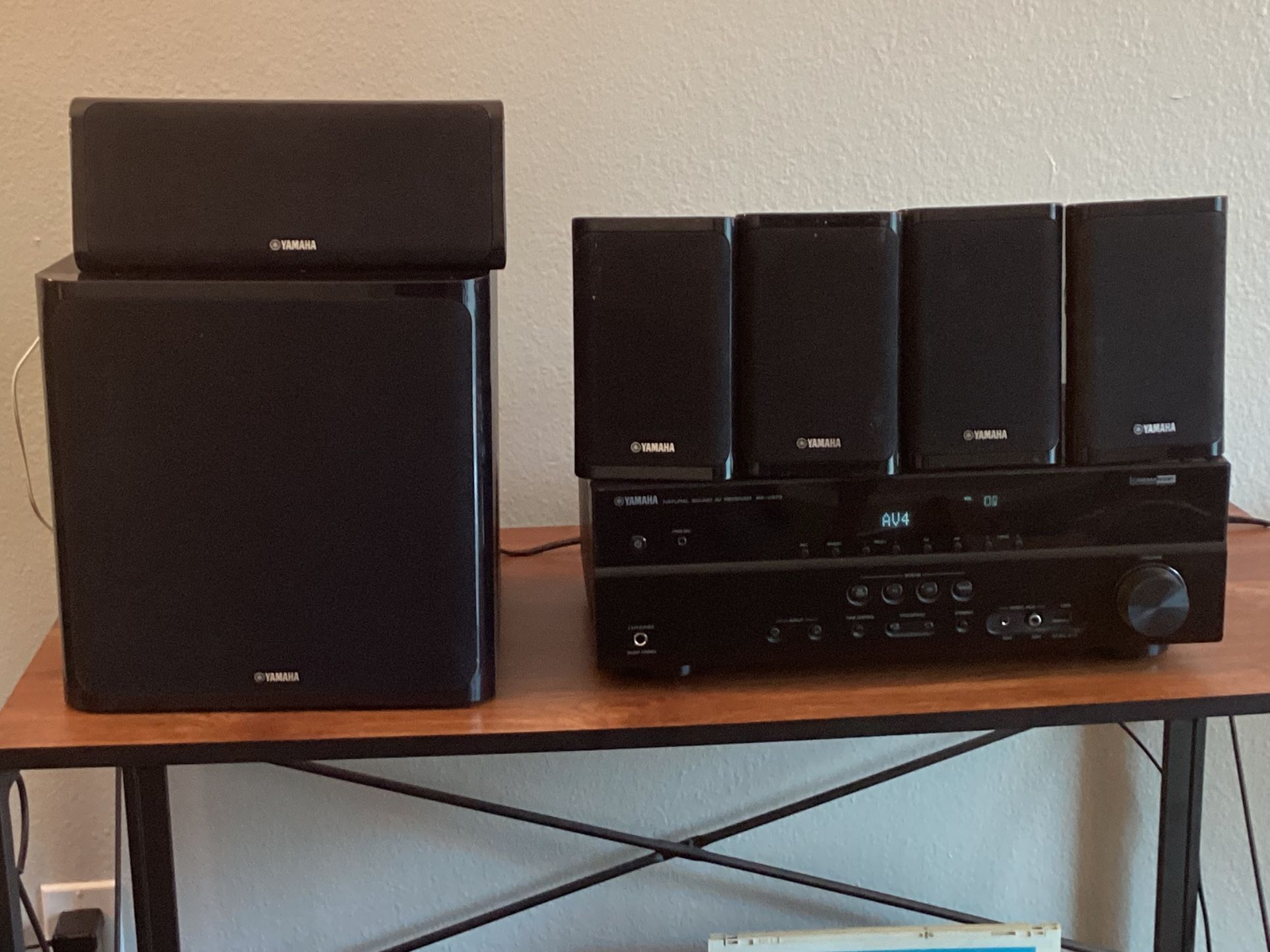 Yamaha Receiver Bass Woofer Surrounded Sound System